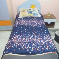 تخت و کمد کودک و نوجوان همراه با میز آرایش دخترانه