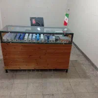 مغازه با اجناس