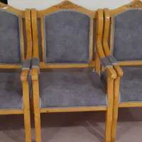 سه عددمبل رنگ طوسی محکم و سفت بدون هیچ مشکلی