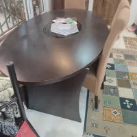 میز ناهار خوری هشت نفره بسیار تمیز