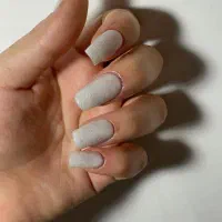 ناخن،ژلیش فقط ۹۰ کاشت۲۱۰