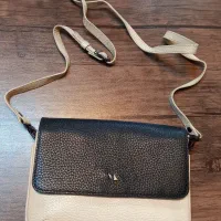 کیف دوشی زنانه چرم مشهد کاملا نو