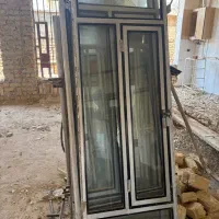 پنجره آلومینیوم قدیمی سالم سالم