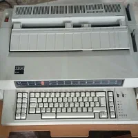 ماشین تایپ برقی لاتین