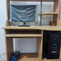 میز کامپیوتر