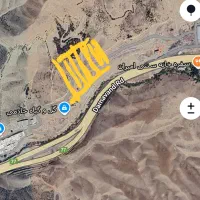 ۸۵۰متر زمین بر جاده جاجرود