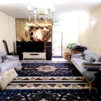 آپارتمان طبقه دوم روی همکف.90 متر