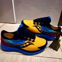 فروش فوری|کیف، کفش، کمربند|مرودشت, شهرک مهدیه|دیوار