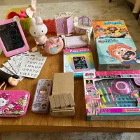 تعداد زیادی اسباب بازی و بازی فکری تابلو نقاشی و|اسباب‌‌بازی|مشهد, شهید فرامرز عباسی|دیوار