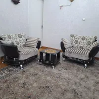 مبل راحتی ۱۰ نفره چرم و چوب و پارچه|مبلمان خانگی و میز عسلی|تهران, سردارجنگل|دیوار