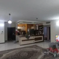 فروش آپارتمان ۱۱۰متری ۲خوابه جنوبی خ ابن سینا|فروش آپارتمان|اصفهان, شهشهان|دیوار