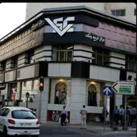 مرکز خرید ونک ۱۰۰ متر براصلی
