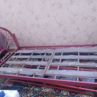 تخت یک نفره فلزی