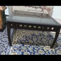 میز وسط مربع