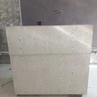 میز تحریر و کامپیوتر