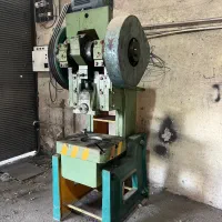 پرس ضربه ای چهل تن دنده ای|ماشین‌آلات صنعتی|تبریز, |دیوار