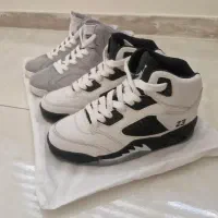 ۲ جفت کفش جردن