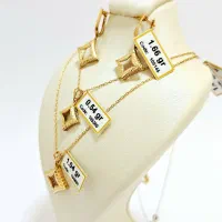 نیم ست طلا بدون زنجیر ونکلیف لوزی پلاک گوشواره|جواهرات|مشهد, ده دی|دیوار