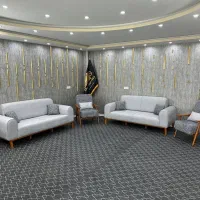 مبل.    بنفشه