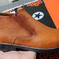 پسته ای ساز و چرخ کار کفش چرم