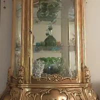 ویترین آب طلا .کار دست . در حد نو