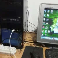 کامپیوتر|رایانه رومیزی|قائن, |دیوار