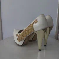 کفش های کرمی مجلسی و یه کیف ست|کیف، کفش، کمربند|اصفهان, خانه اصفهان|دیوار