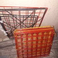 قفسه فلزی مشبک