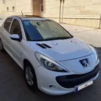 ۲۰۷ پانا سفید مدل ۱۴۰۱