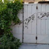 آپارتمان-دو-خوابه-همکف-مجاهدان