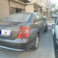 لیفان ۶۲۰ و ۱۸۰۰|خودرو سواری و وانت|فردیس, شهرک ارم|دیوار