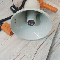 بلند گوی دستی