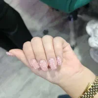 کاشت ناخن بن مژه شیدلب خط چشمم خط لب تتومینیمال|خدمات آرایشگری و زیبایی|گلستان (تهران), |دیوار
