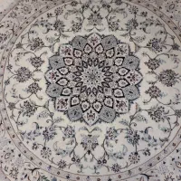 یک جفت فرش دستباف نائین گل ابریشم گرد
