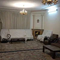 ویلایی-همکف-حیاط-خلوت-اختصاصی