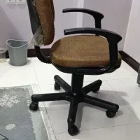 صندلی چرخ دار کامپیوتری درحدآک درجه یک