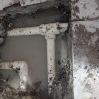 نم یابی کاشی کاری لوله کشی آب