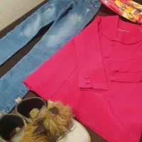 کت و شلوار و بوت و چتر