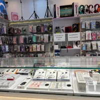 واگذاری مغازه لوازم جانبی موبایل|فروشگاه و مغازه|یزد, |دیوار