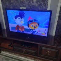 تلویزیون ال ای دی 42 اینچ|تلویزیون و پروژکتور|هشتگرد, هشتگرد قدیم|دیوار