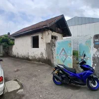 فروش زمین ۲۱۲ متری و خانه کلنگی