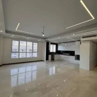 ۱۰۵ فول امکانات سالن پرده خور غرق در نور