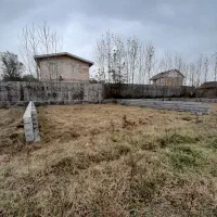 ۲۰۰ متر زمین