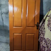 درب چوبی و چهارچوب آهنی