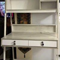 میز تحریر کتابخانه‌دار MDF با کشو قفل‌دار