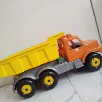 کامیون اسباب بازی ۲۰۰کیلویی