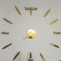 ساعت دیواری