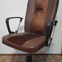 صندلی چرخدار اداری