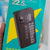 پاور بانک ۲۰۰۰۰|لوازم جانبی موبایل و تبلت|اصفهان, شاهزید|دیوار