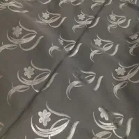 چادر گل دار دوخته نشده